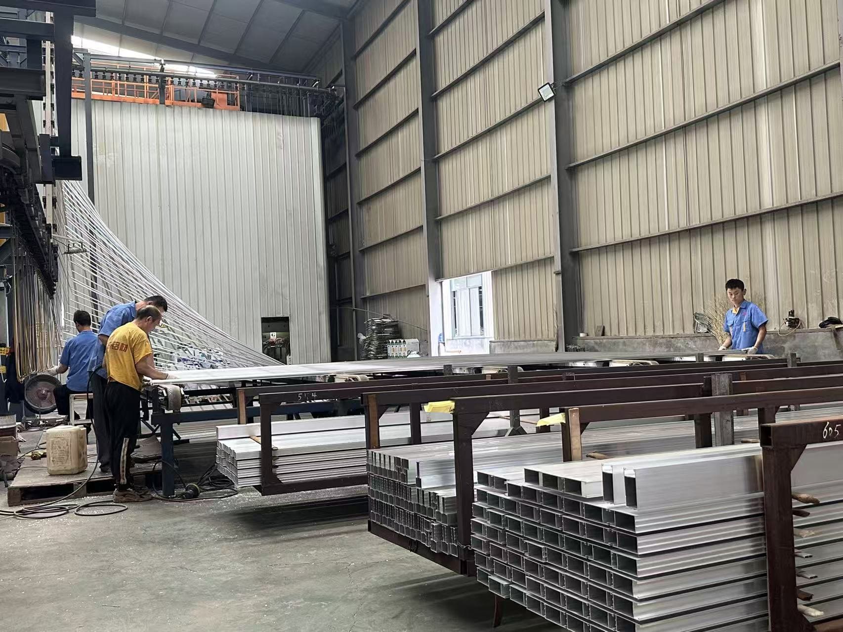 Aluminum gate profile processing