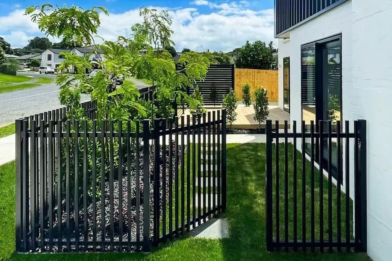 VALUNO aluminum slat garden fence