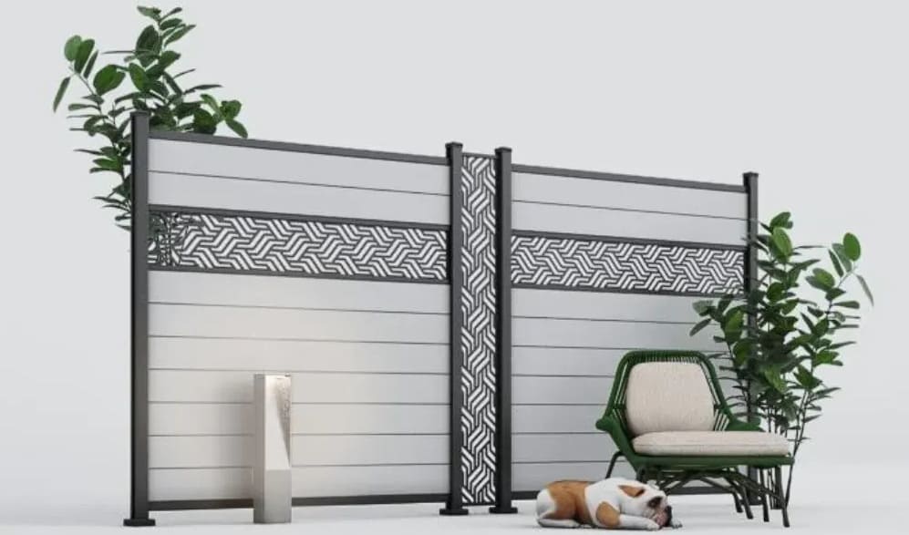 Technical drawing review for decorative fence design