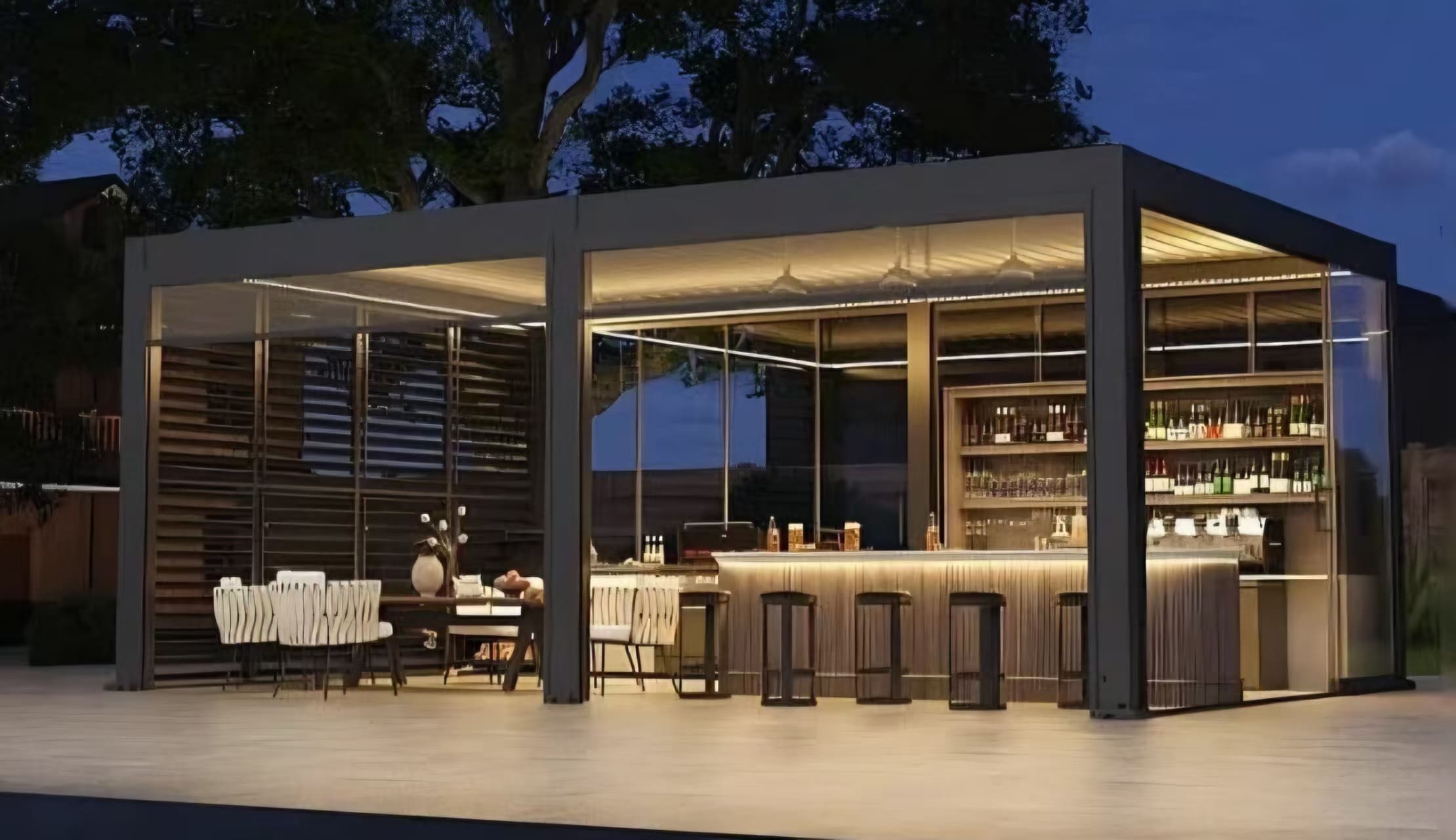 Pergola with ZIP screen for a restaurant or cafe