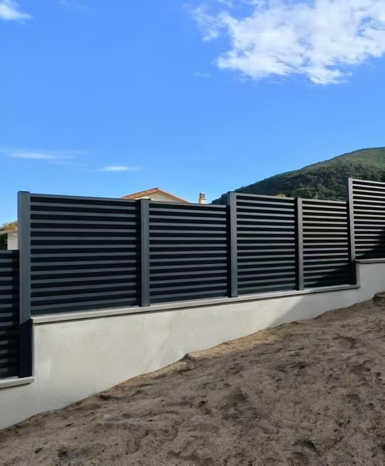 VALUNO aluminum fence and pergola